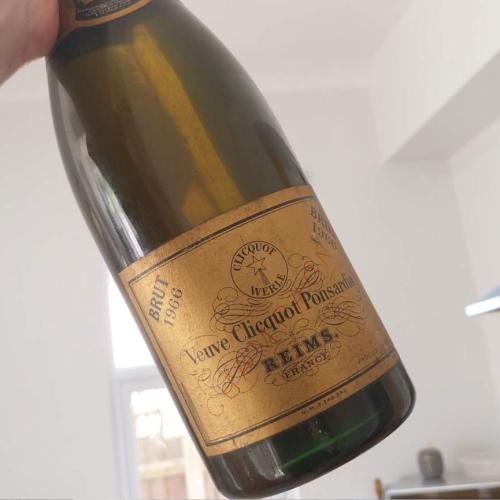 Veuve Clicquot - Vintage Brut - 1966 - Auction