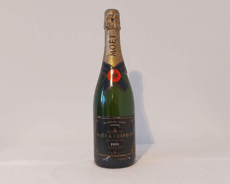 Moët &amp; Chandon - Vintage Brut - 1999 - Auction