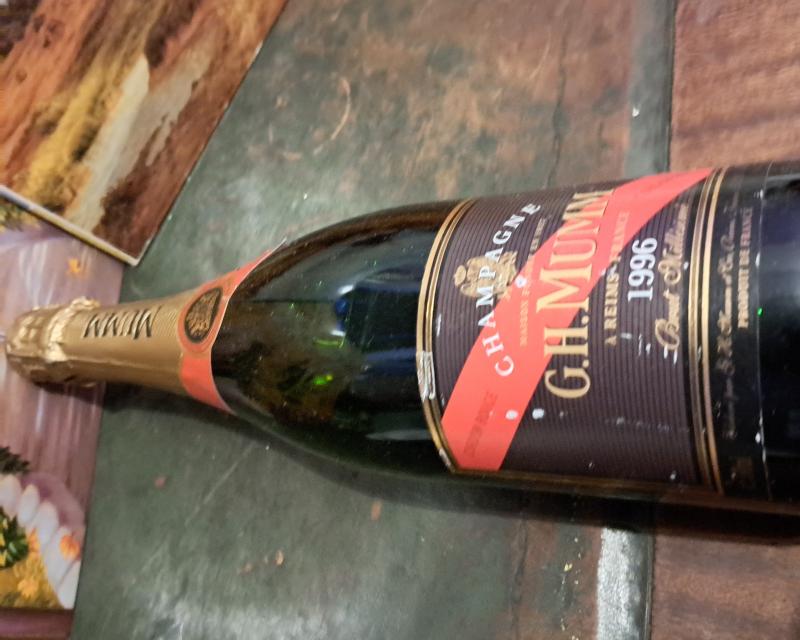 MUMM BRUT 1996 - Auction