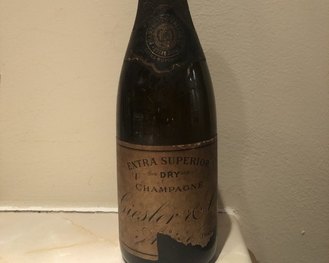 1911 Giesler and co ,Extra superior dry . Not stored correctly - Auction