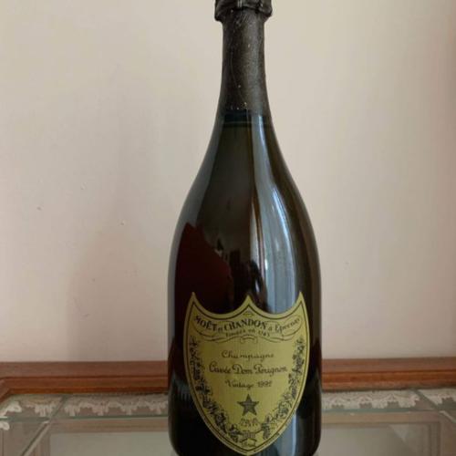 Very Rare Bottle- 1992 Dom Perignon- Exclusively bottled for Emirates Airlines - Auction