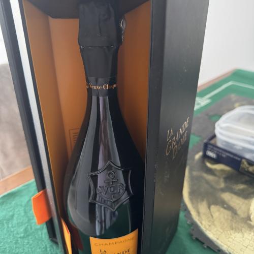 Veuve Clicquot - La Grande Dame - 2008 - Auction