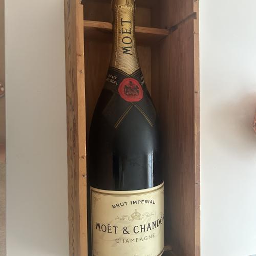 Moet &amp; Chandon Champagne Brut Imperial 300cl - Auction