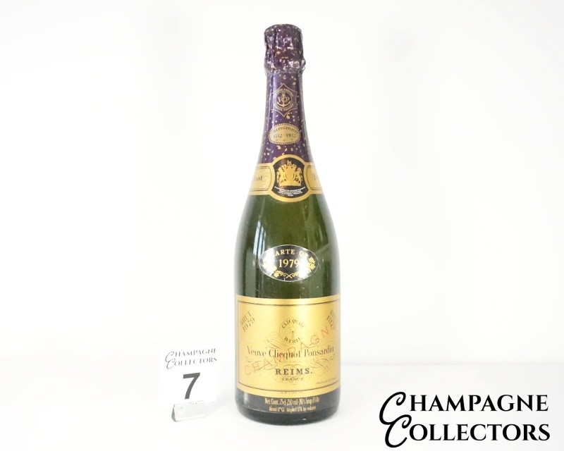 1979 Vintage Champagne Veuve Clicquot Carte Or Brut - Auction