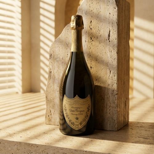 Dom Perignon - Brut - 2004 - In Gift Box - Excellent Condition - Auction