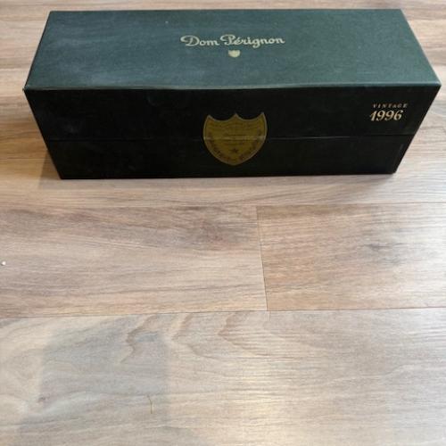 1 x bottle Dom Perignon 1996 Champagne. - Auction