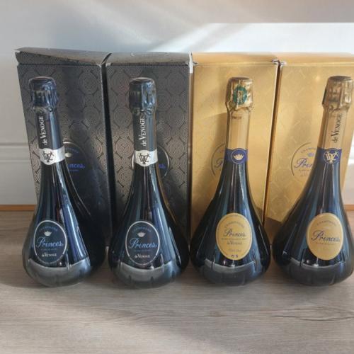 Champagne de Venoge Cuvée Princes" x 4 Boxed bottles - Auction